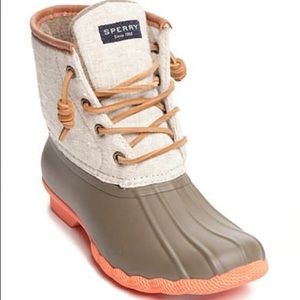 Sperry Saltwater Rain boots